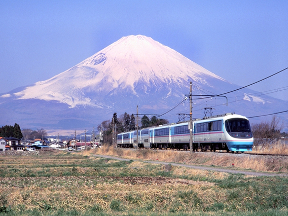 御殿場線　　御殿場駅～足柄駅間　「小田急電鉄 あさぎり　20000-RSE」