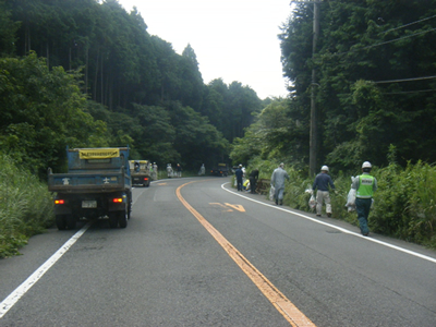 道路清掃（富士協会）