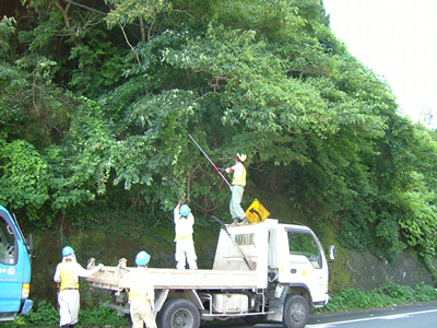 道路清掃（天竜協会）