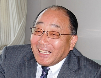 委員長　山田　芳弘氏